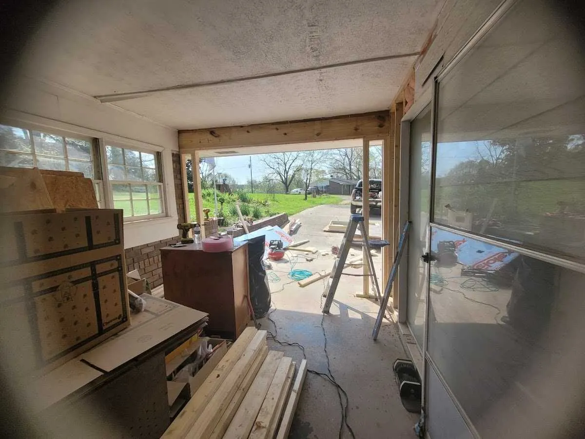 Air movers and dehumidifier for Drying & Dehumidification in Flagstaff